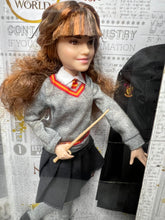 Load image into Gallery viewer, HARRY POTTER DOLL SET: 6 Hogwart Characters Brand New NRFB READY TO SHIP
