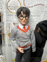 Load image into Gallery viewer, HARRY POTTER DOLL SET: 6 Hogwart Characters Brand New NRFB READY TO SHIP
